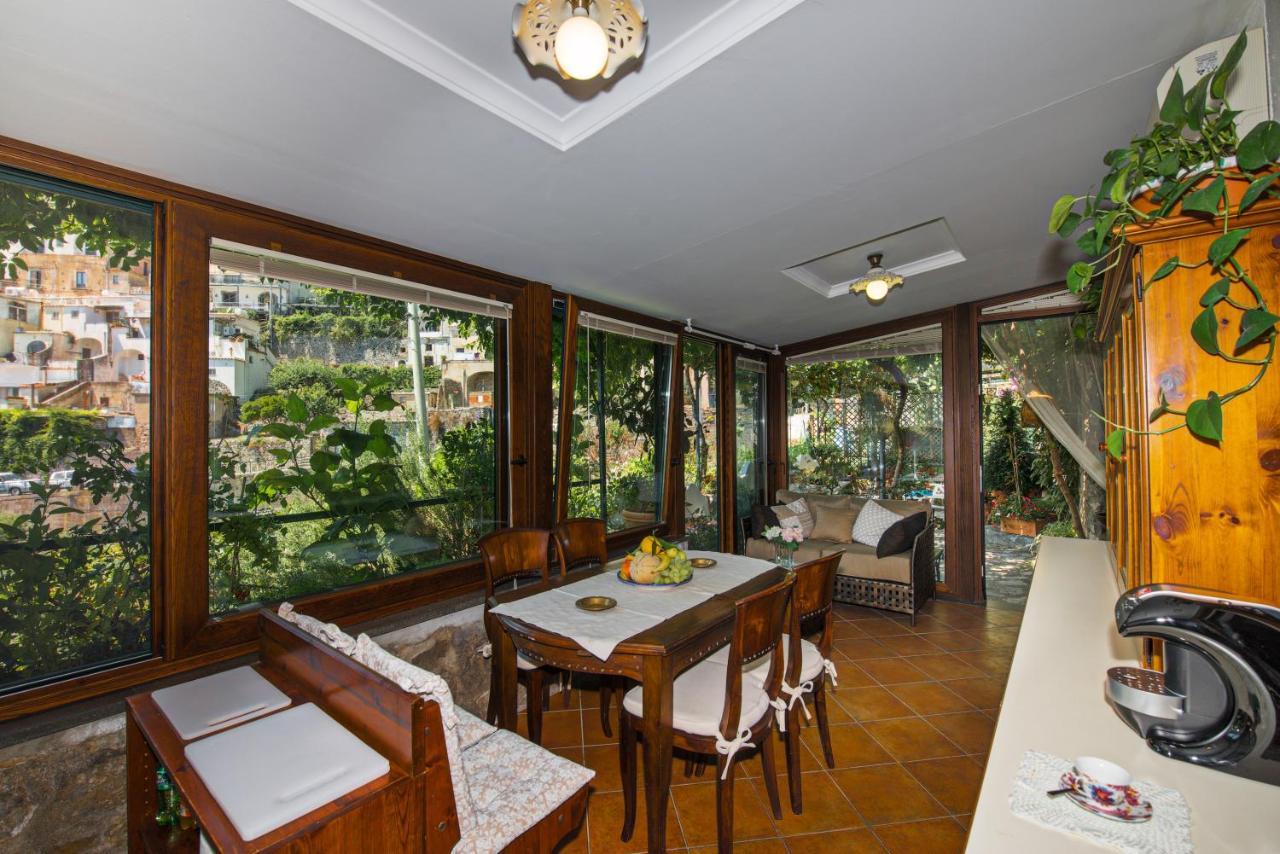 Villa Iolanda Charming House Positano Exterior foto